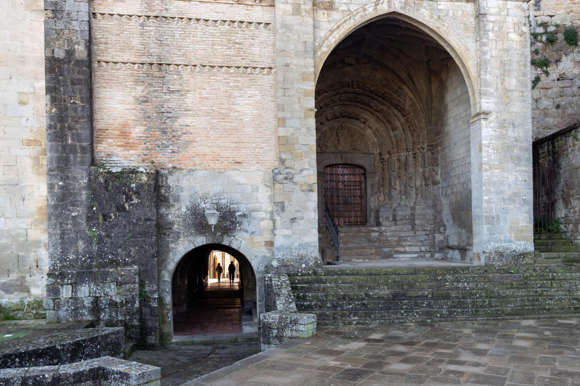 Parador De Sos Del Rey Catolico Luaran gambar
